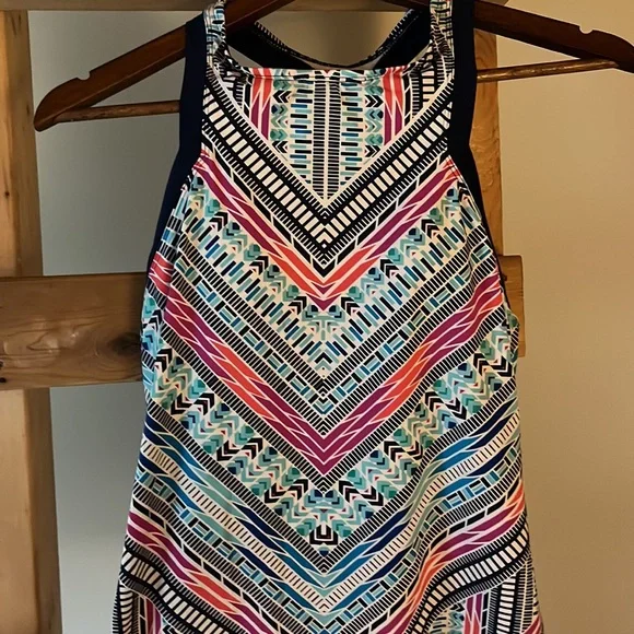 Women’s Geometric Aztec print Swim Tankini sz S built in shelf bra strappy back - Picture 6 of 6